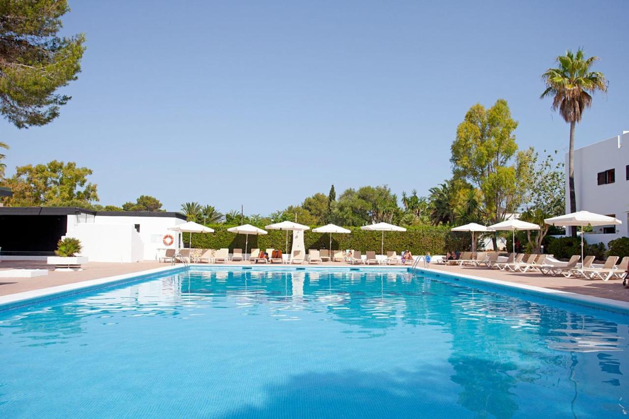 Apartamentos Club Cala Azul سان كارلوس دي بيرالتا المظهر الخارجي الصورة